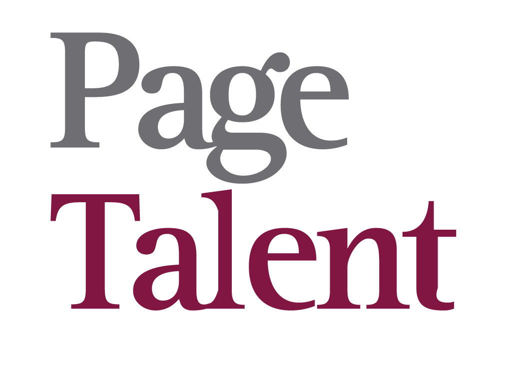 Logotipo de Page Talent con letras grises y burdeos.